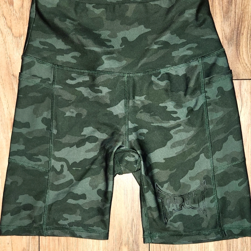 Tapout small shorts